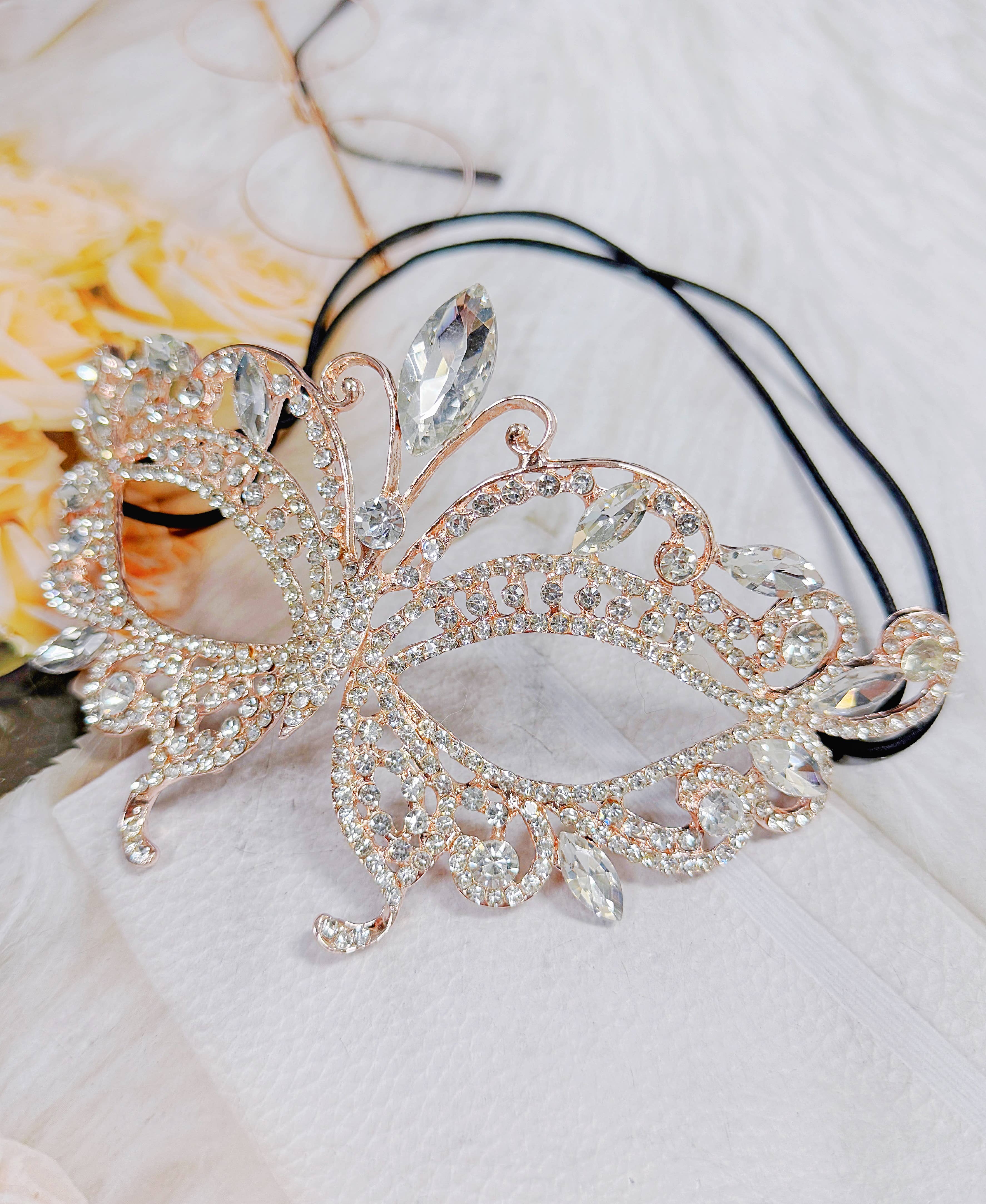 Happy Dream Gifts – Großhandel Kostüm – Damen – Roségoldene Maske, Klare Steinmaske, Schmetterlingsmaskenball-Maske6