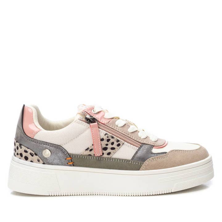 Sneakers da donna beige Refresh-17155701 per la vendita all'ingrosso da parte di BeShoes Distribuição