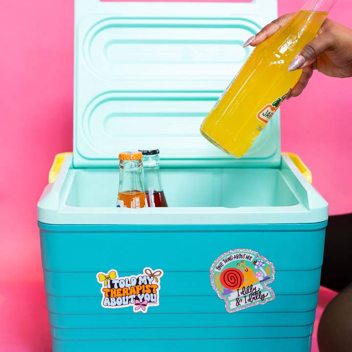 NatterDoodle - Wholesale Sticker - One Thing About Me: I Dilly & I Dally Sticker – Cute Snail 7