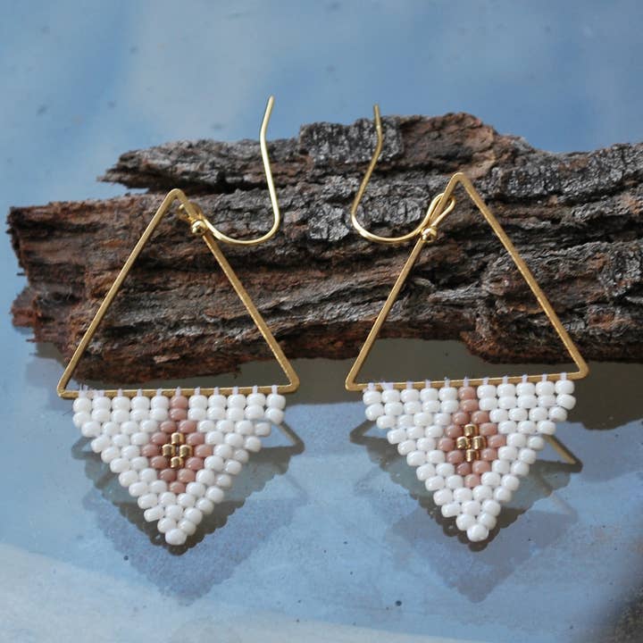 Native Beige, Brown and Gold Beaded Earrings for wholesale by Chippewa Beadwork