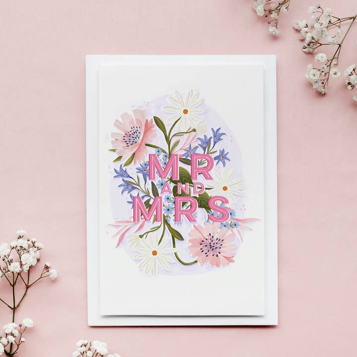 Carte de mariage florale M. & Mme. 5x7" pour la vente par Anna Cheng Design