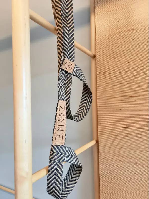 Jute Yoga Strap in Black/Natural 140cm for wholesale by ZONE By Lydia