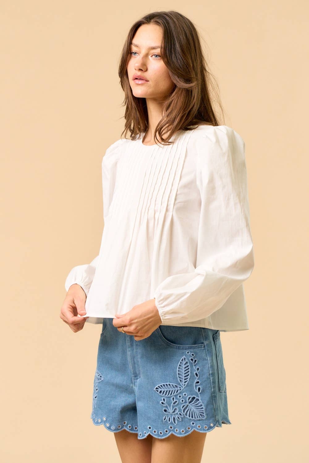 OFF WHITE  ILT6227 Puff Sleeve Pleated Top for wholesale on Faire2