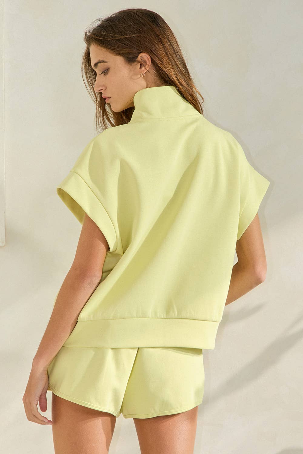 BUCKETLIST INC - Wholesale Sweatshirt - Women's - IT2154-1 Short Sleeve Half Zip-Up Scuba Sweatshirts48