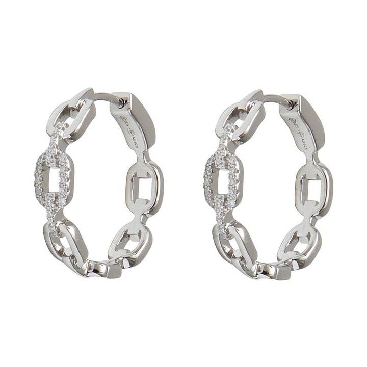 Orecchini creoli Olga con zirconio bianco per la vendita all'ingrosso da parte di ORUS BIJOUX