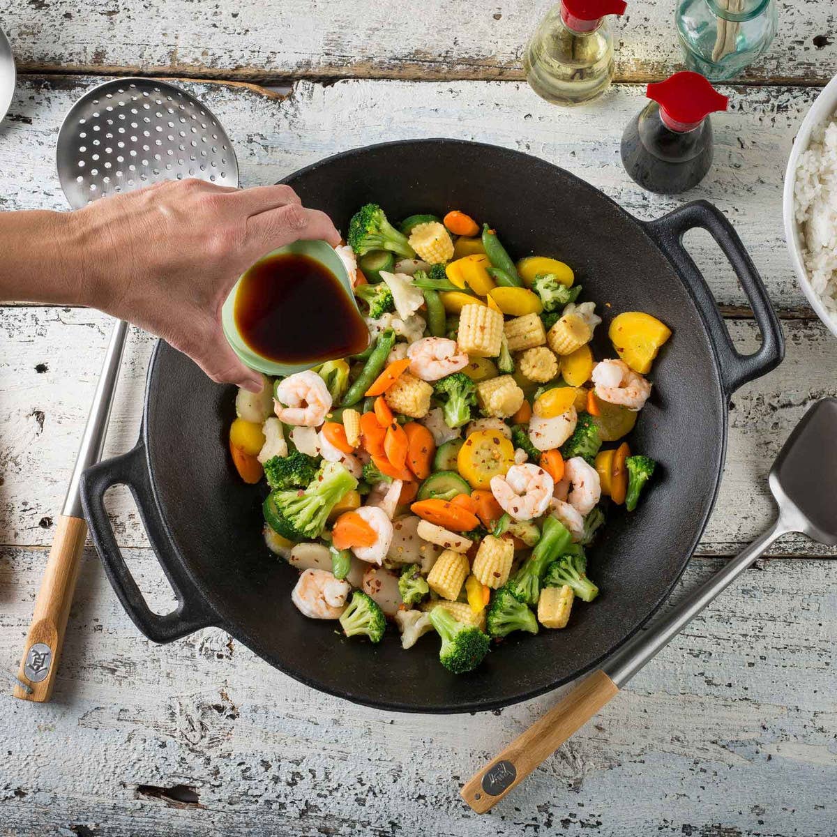 TableCraft Products Company - Wholesale Cooking Pot - 6 Qt Cast Iron Wok with Handles2