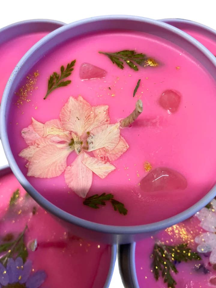 Heal and Soothe Juniper, Lime and Ylang Oils Eco Soy Candle with Rose Quartz Crystals and Botanicals 100ml Tin for wholesale by The Stuff I Love