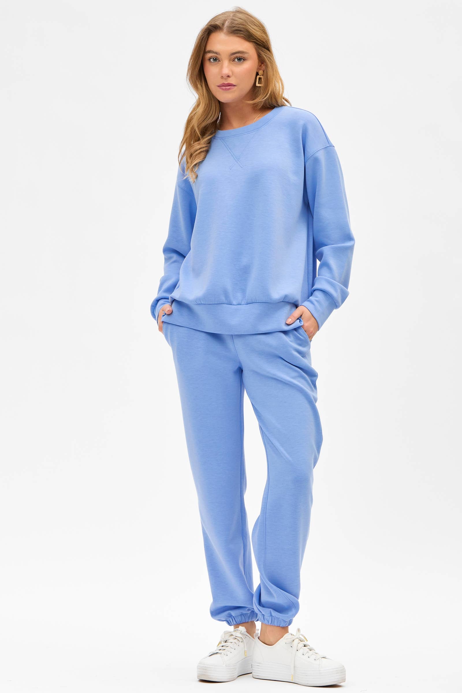 Dear Scarlett - Wholesale Lounge Set - Women's - Crew Neck Pullover + Jogger Set TRVSET-MALIBU7