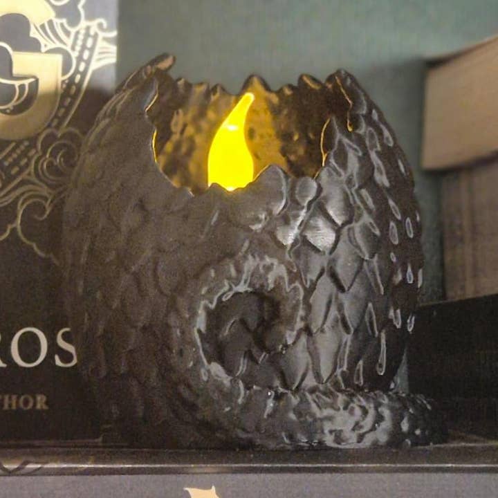 Drageæg fyrfadsstage – fantasy-hjemmedekoration, håndlavet drageægsskulptur, unik gave til en fantasy-elsker for engroshandel hos 3DijkstraFinds