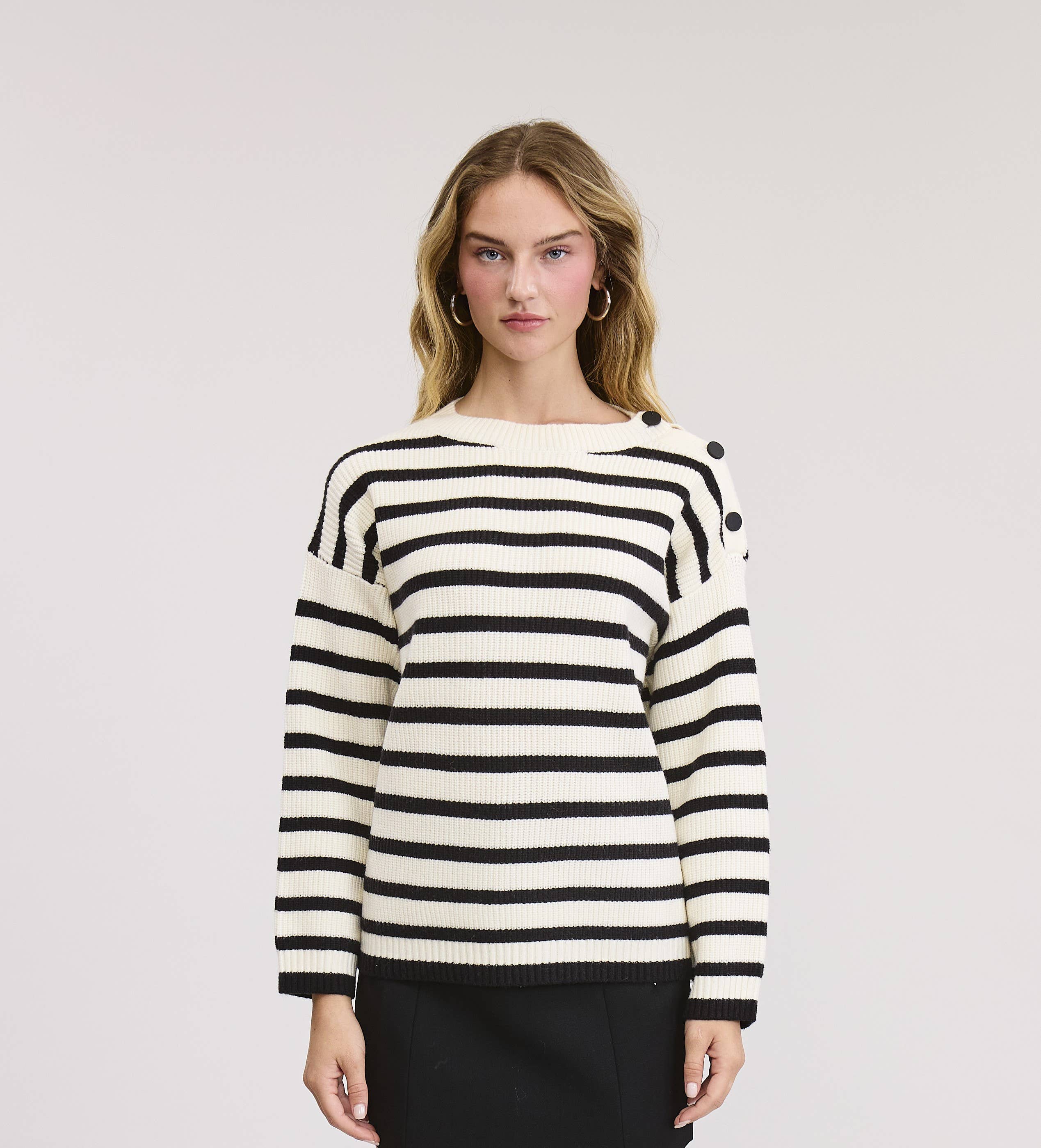 FLAT WHITE - Wholesale Pullover-trui - Dames - Francis Trui met capuchon