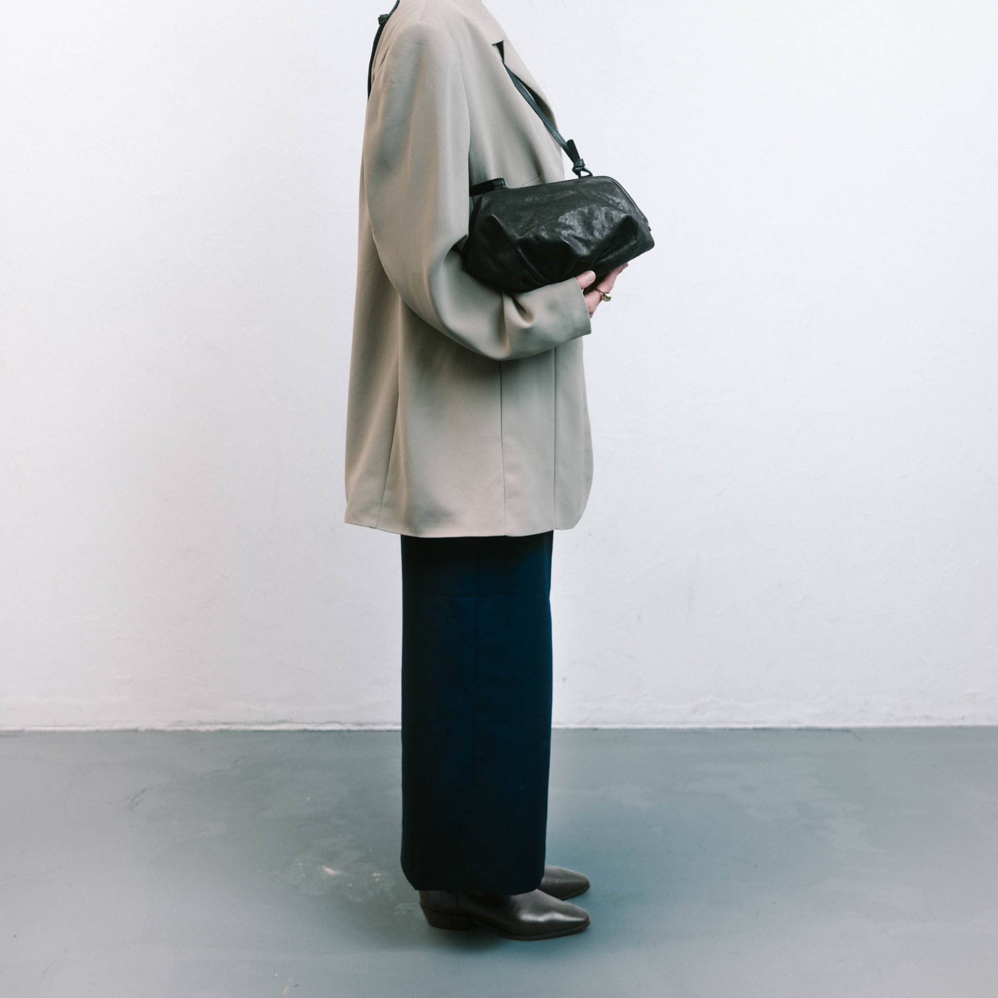 Plis Bag S, black for wholesale on Faire5