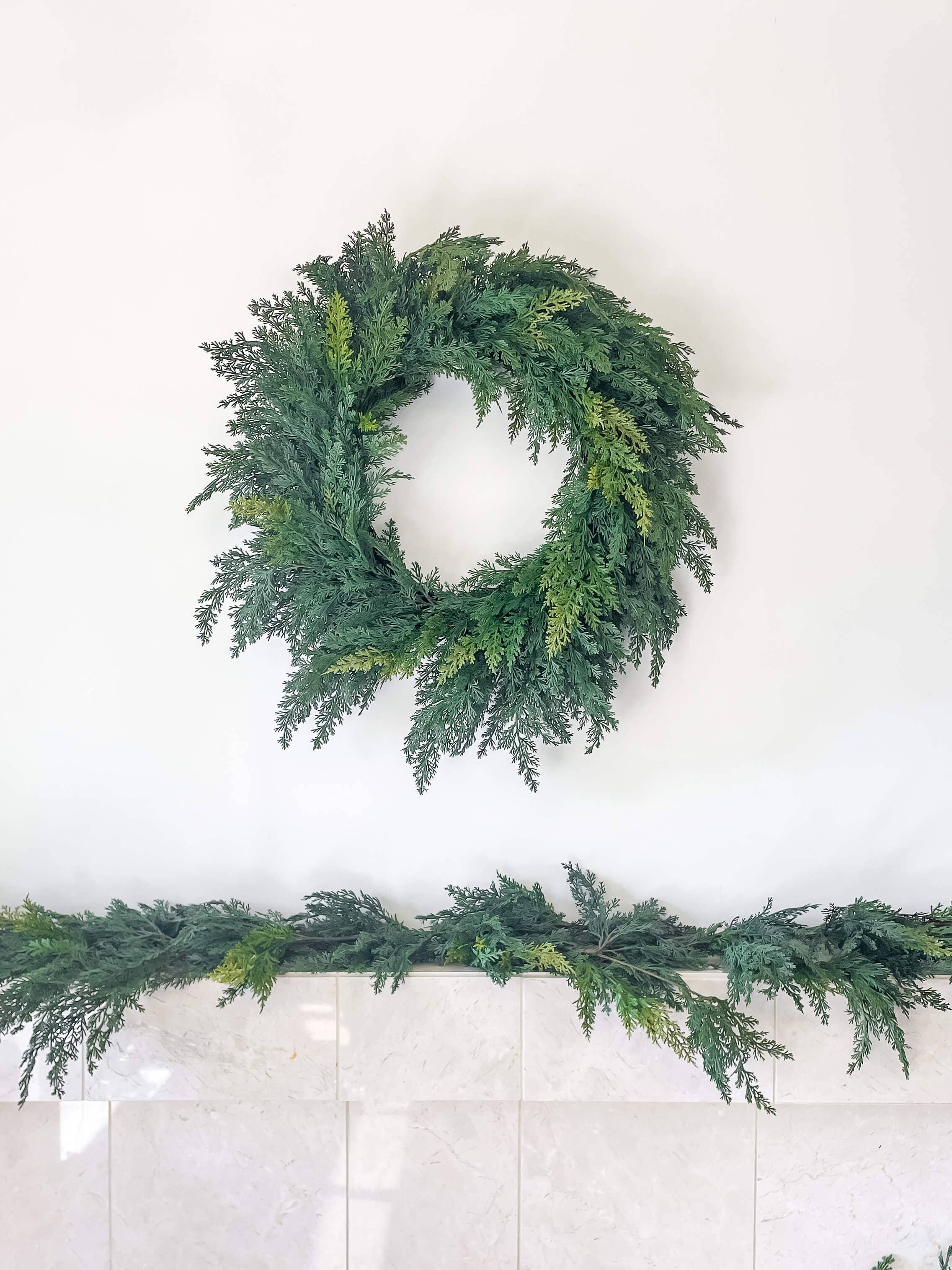 Hycroft Home Decor - Wholesale Wreath - Cypress Real Touch Faux Christmas Wreath 24"5