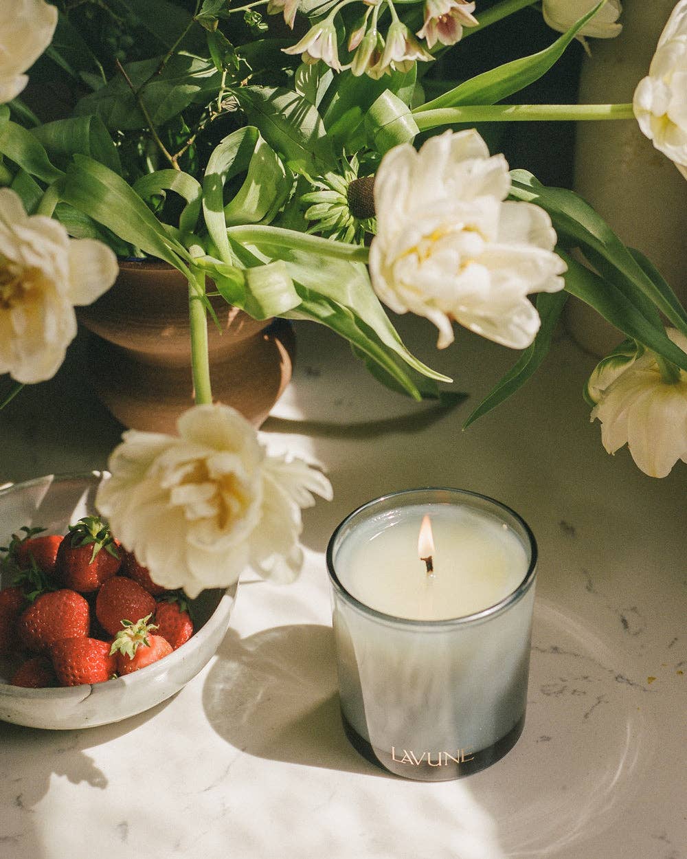 BLUE N˚06  Solstice - Luxury Scented Candle for wholesale on Faire2