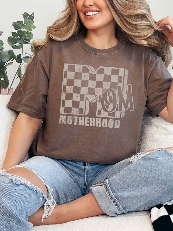 Retro Moderskab Mor Grafisk T-shirt for engroshandel hos CMD Wholesale