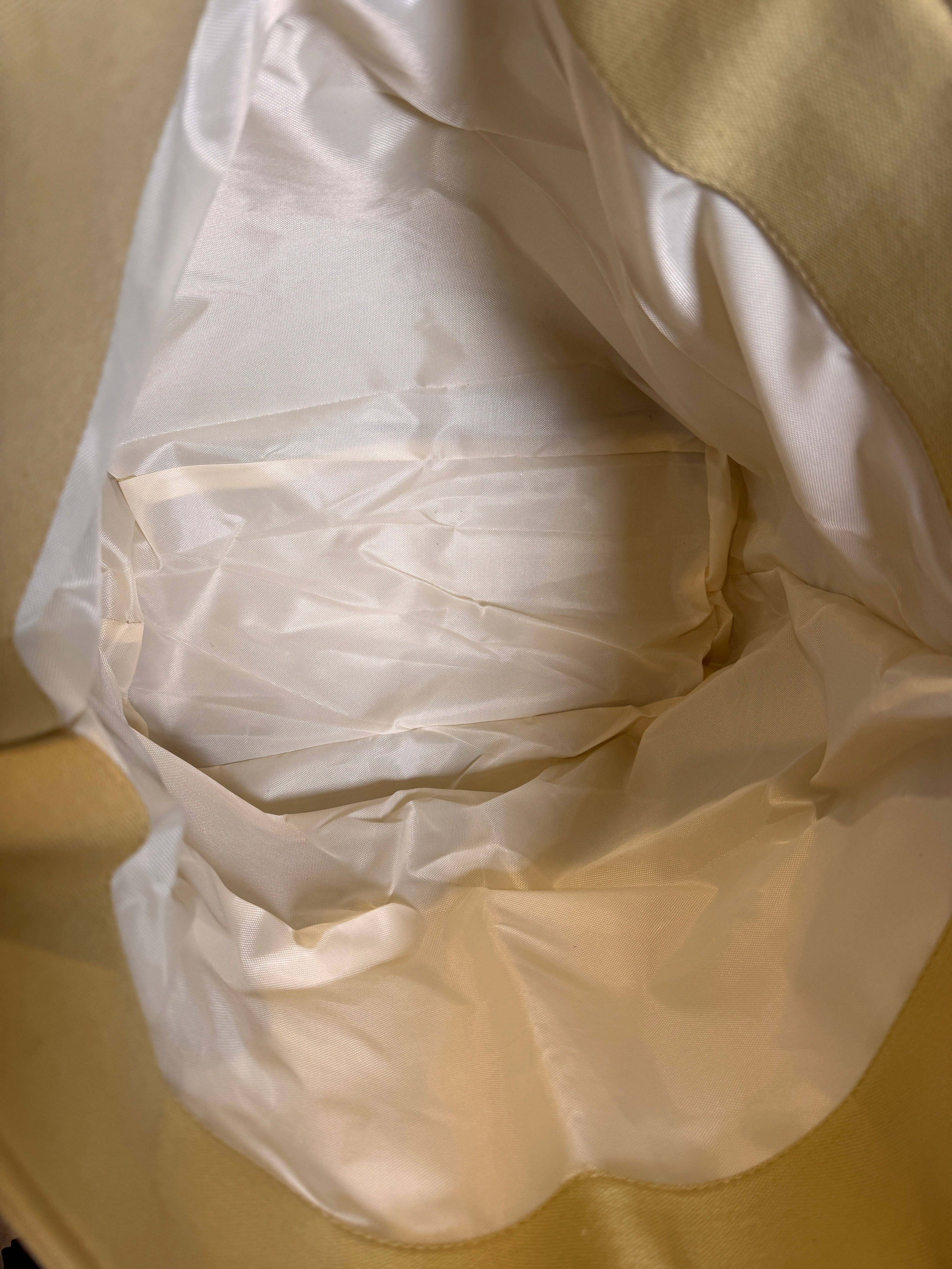 Buttercup Lynne Boutique – wholesale Tote bag – Women's – Candy Cane Sparkle Tote5