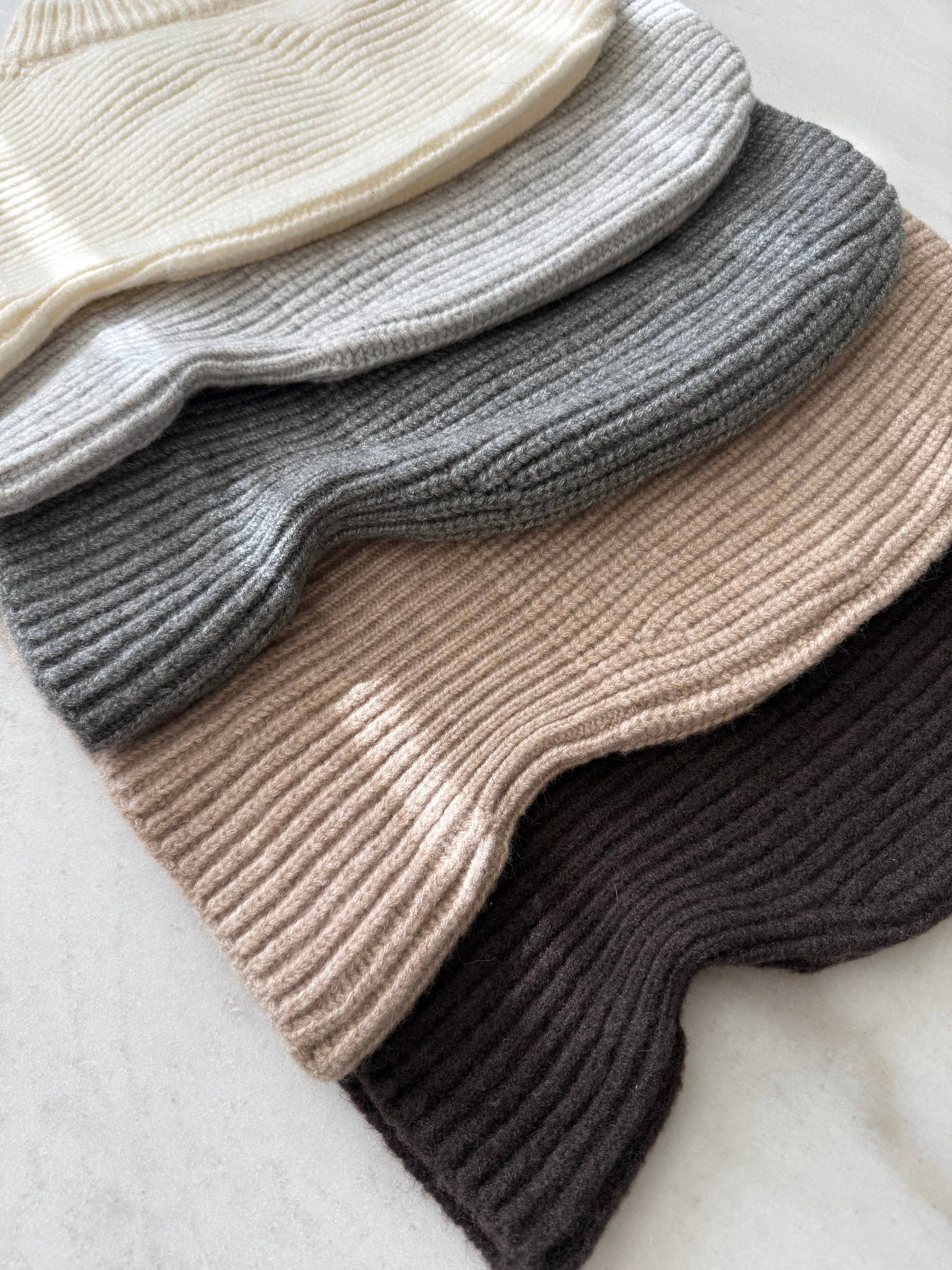 Billy Bamboo – Großhandel Sturmhaube – Damen – CHUNKY RIB FUZZY BALACLAVA - Anfang Januar2