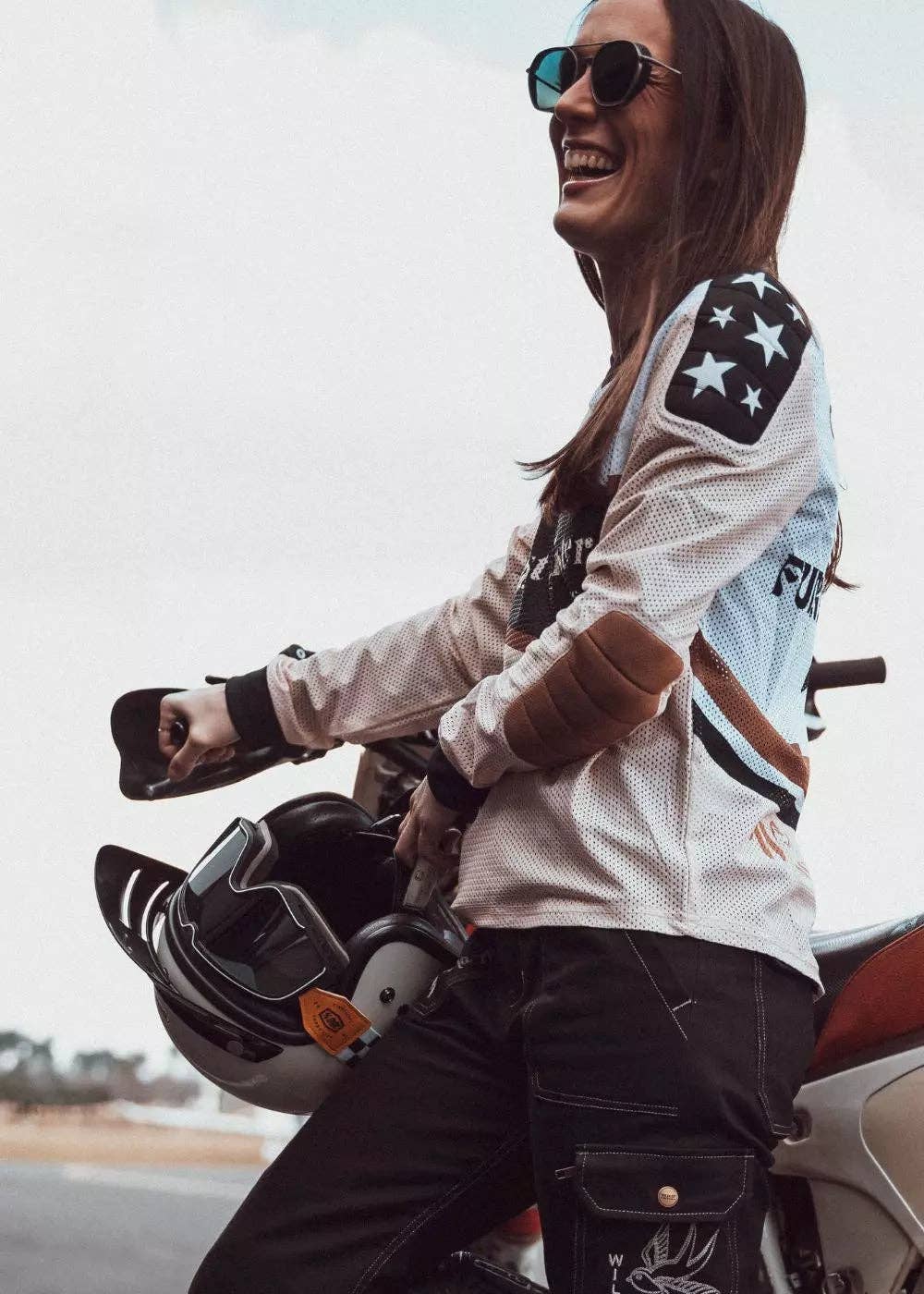 WILDUST - Wholesale Screen Printed T-Shirt - Women's - JERSEY CROSS - CLASSIC RIDER6