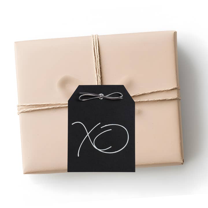 WowWordZ - Wholesale Gift Tag - XO Gift Tags, Black & White, Birthday, Valentine, Set of 103