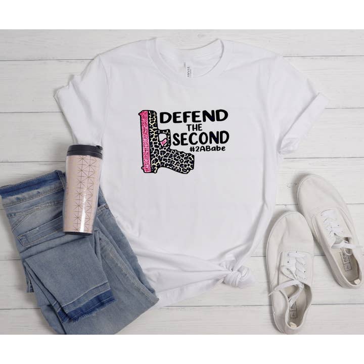 T-Shirt #2ABabe Rose pour la vente par Simply Violet Jade