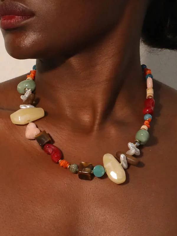 Le Collier Mosaïque Nomade pour la vente par DUA MENKA