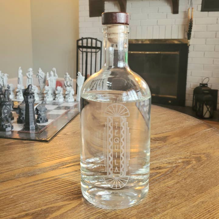 Carafe à Tequila 750 ml - Verre Gravé pour la vente par Killorglin Creations