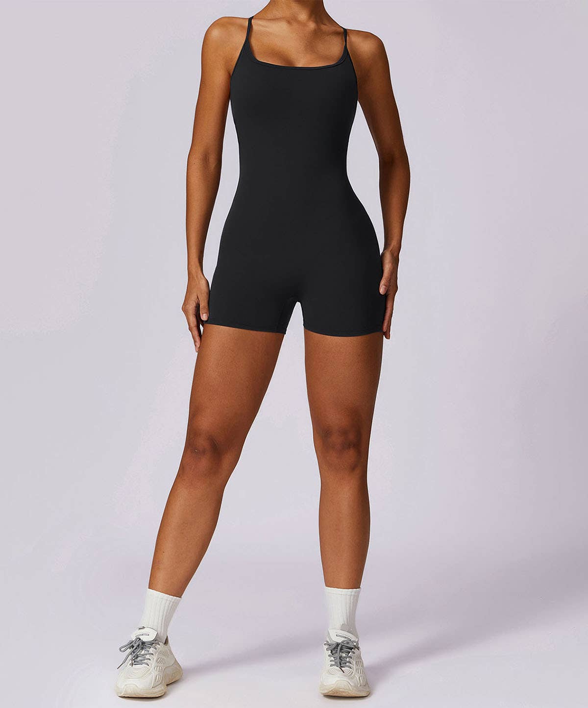 Crave by FW - Vente Combinaison – femme - Combinaison courte de sport à bretelles froissées en une pièce20