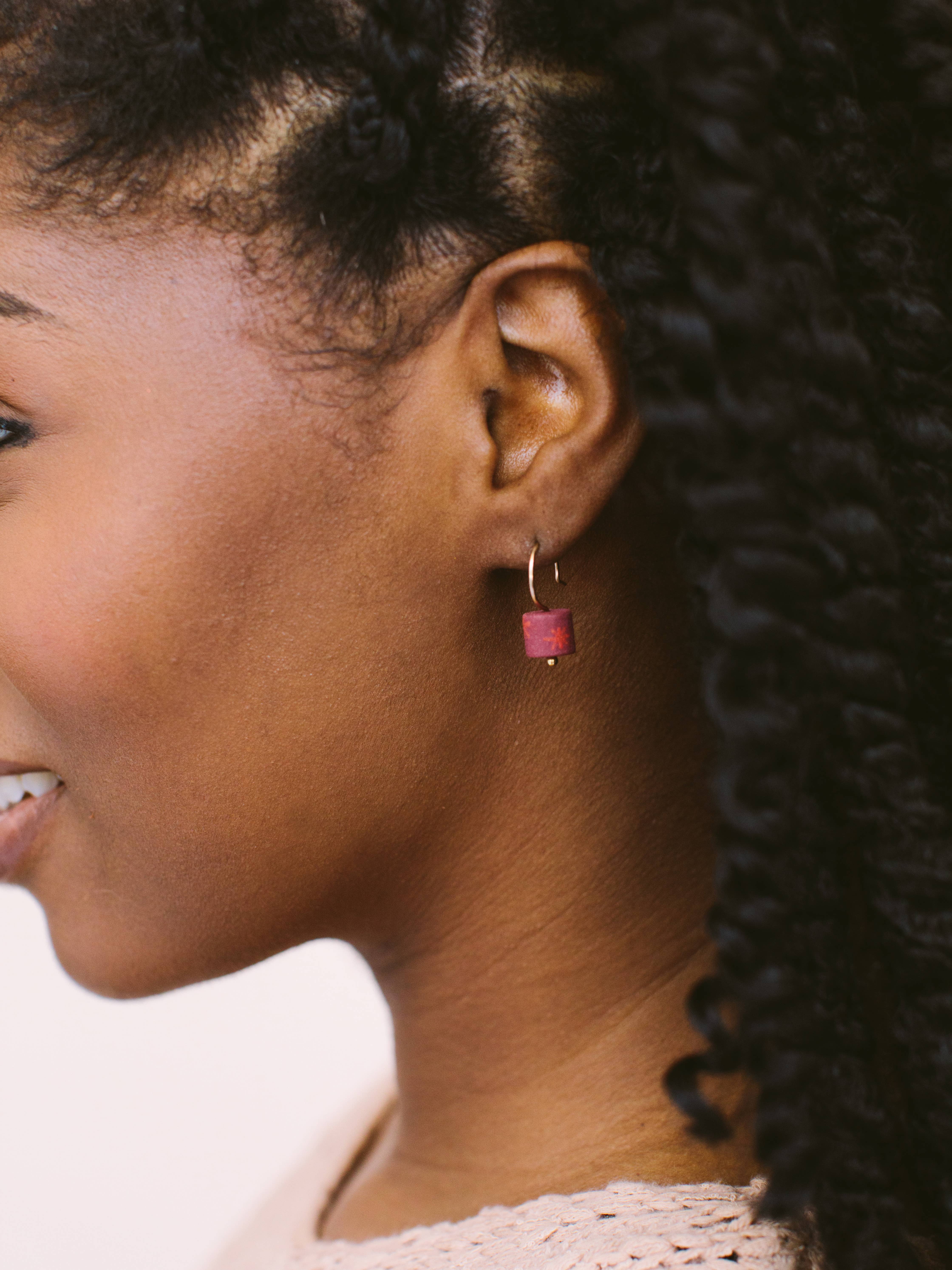 Twenty Two West - Vendita all'ingrosso Orecchini pendenti - Orecchini Giorno Maculato5