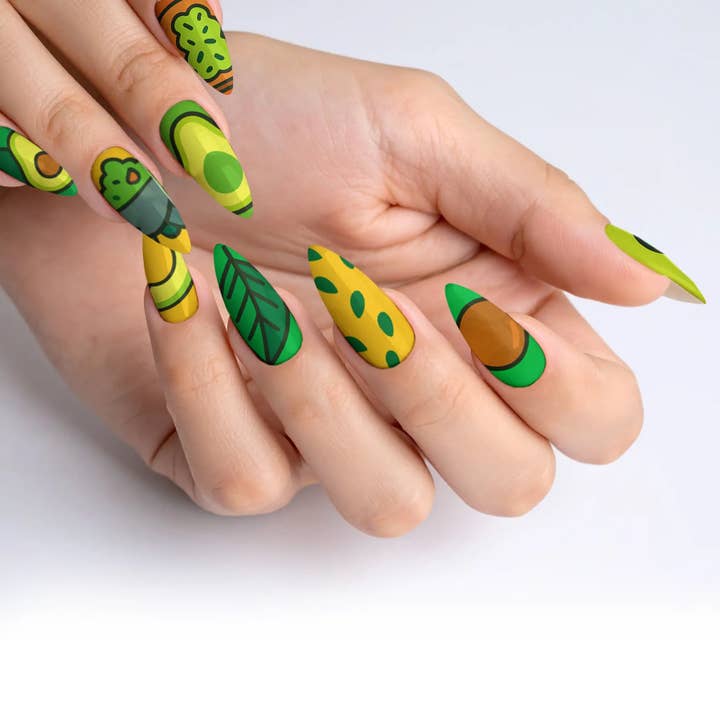 FYNE BODY - Wholesale Press-on/fake nails - AvoChic Sunshine Avocado Press-On Nails46