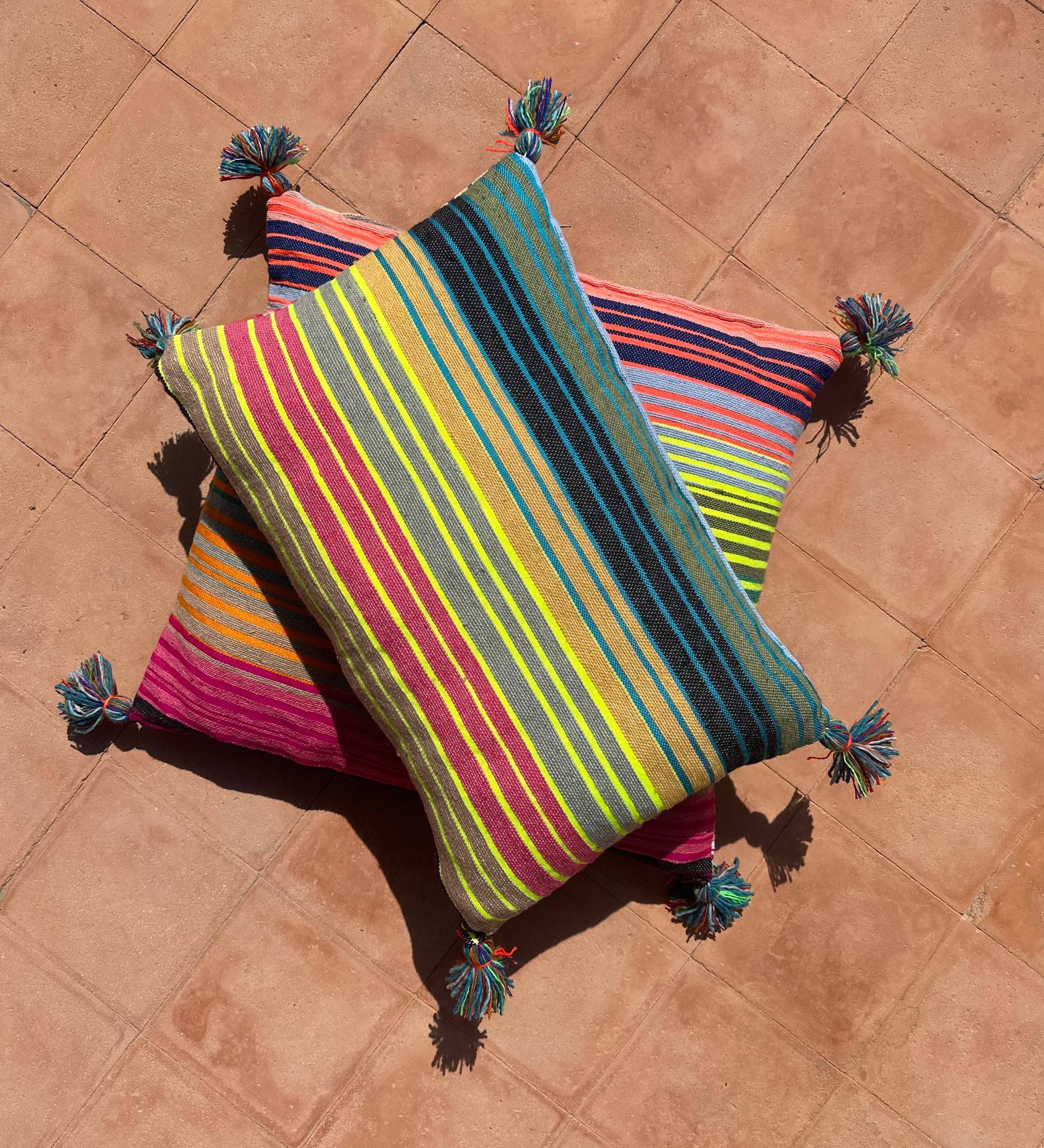 SOUK in the CITY - Vendita all'ingrosso Cuscini decorativi - Cuscini MOUIRA a righe e con pompon - 50 x 50 cm e 60 x 45 cm3