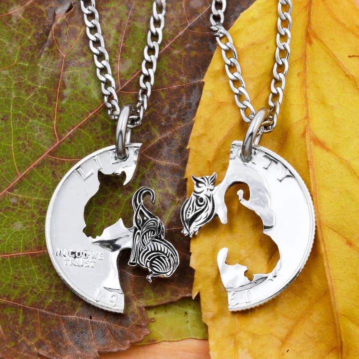 Collares grabados de elefante y búho para venta al por mayor de NameCoins