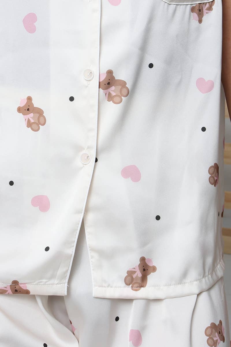 Off white Satin Pajama Set with Little Bears / N46509 for wholesale on Faire3