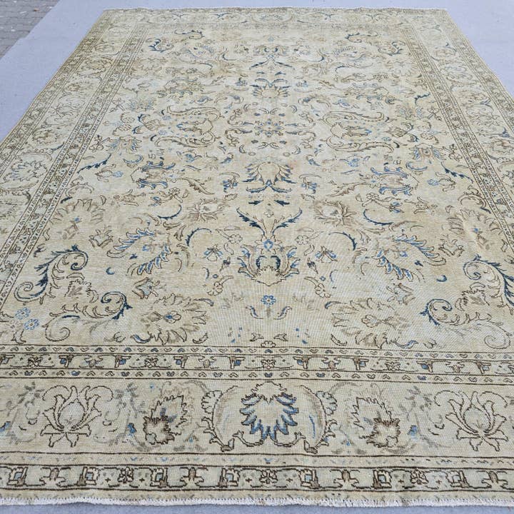 Persian Rug 9x12 Cream Blue Floral Vintage Hand Knotted Wool Area Carpet for wholesale by MesopotamiaRugs