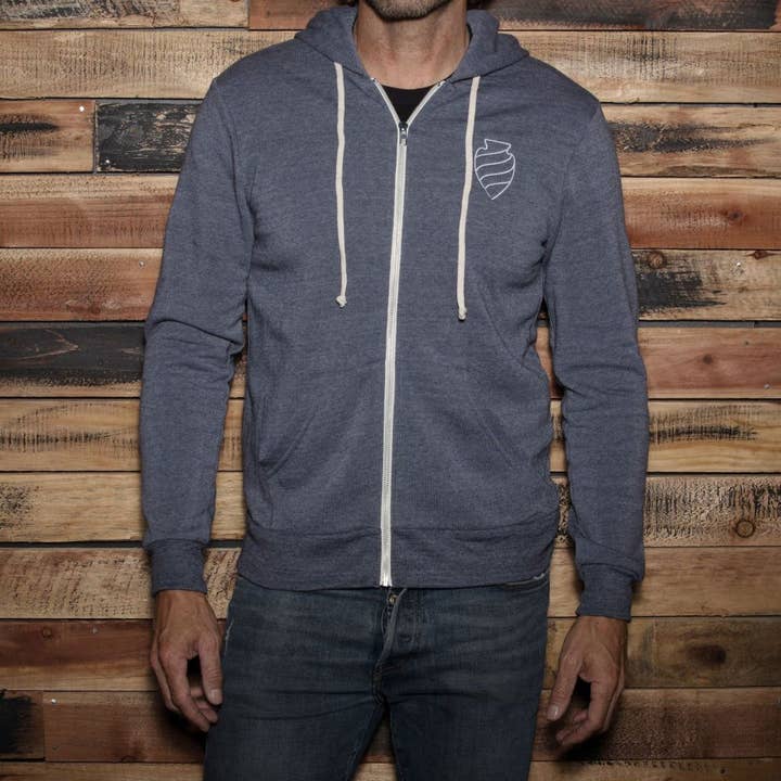 Sweat à capuche Arrowhead Waves pour la vente par Manzanita Apparel