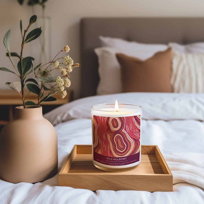 Candela Wild Mulberry per la vendita all'ingrosso da parte di Little Black Duck Homewares