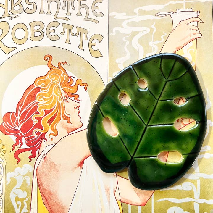 Tough Kitty Designs - Wholesale Bath Soap Dish - Monstera Leaf Ceramic Soap Dish