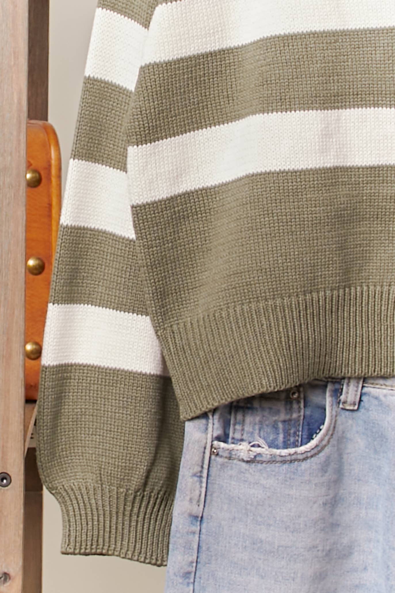 Mello. - Wholesale Cardigan - Women's - Striped  V Neck Knit Cardigan14