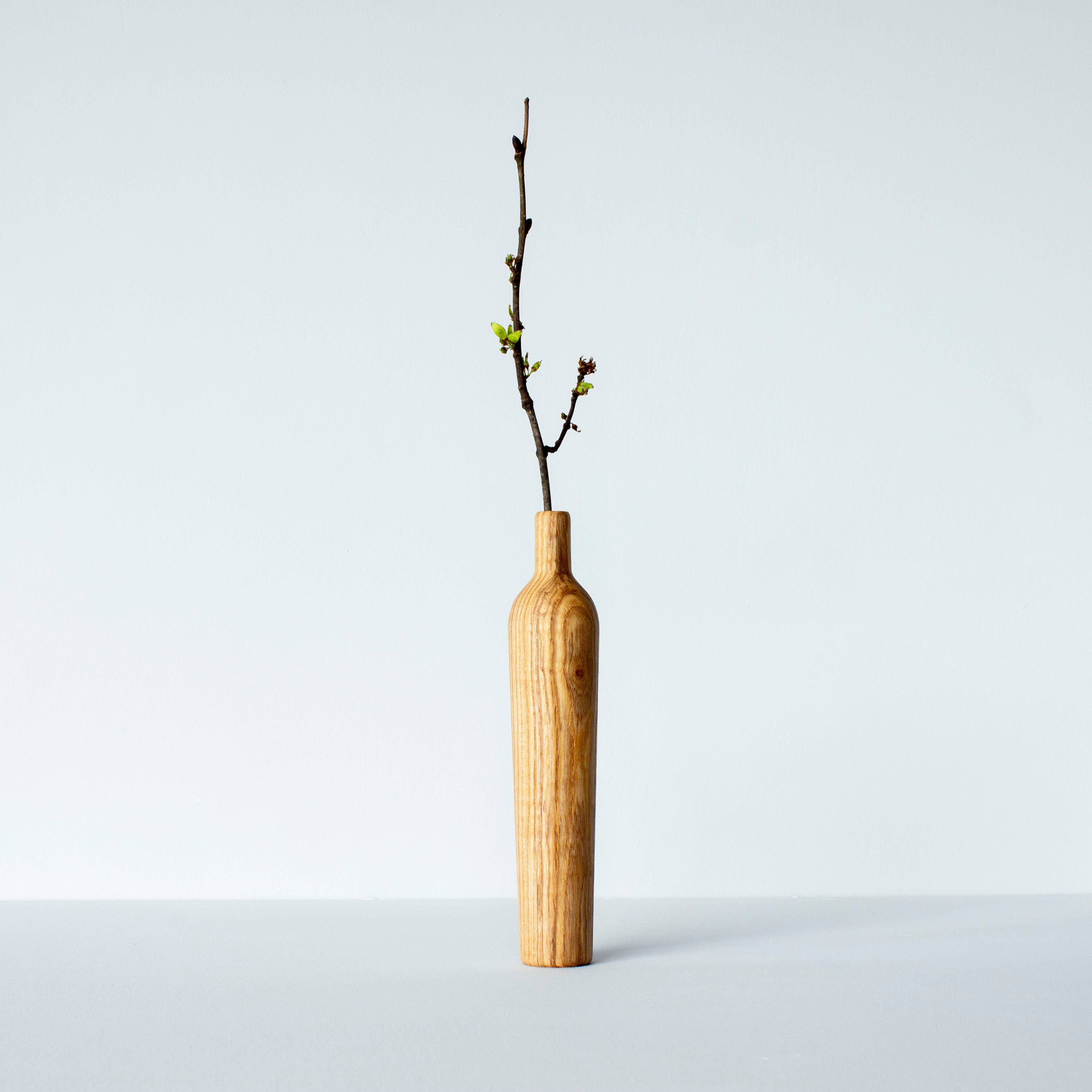 Wooden Story Sp. z o.o. – Engroshandel Vase – Høj blomsterkrukke nr. 09