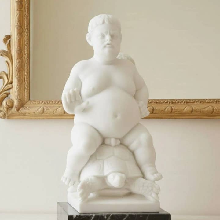 Sculpture Fontaine du Bacchino cm 25 (9,84'') en albâtre pour la vente par ArteSacraCaravaggio