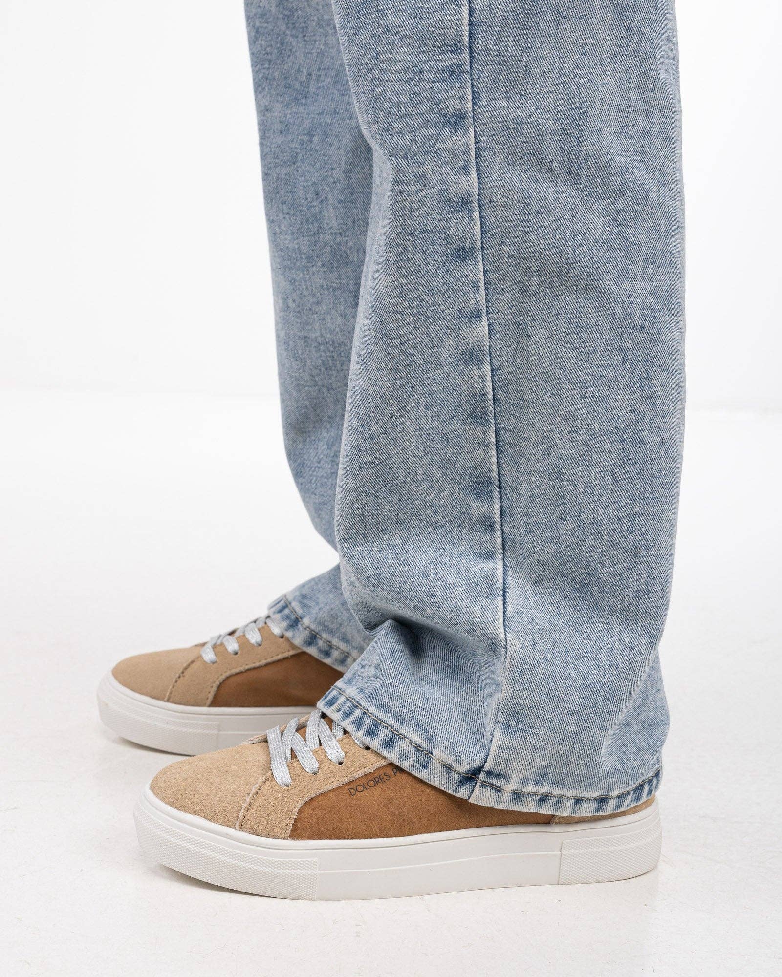 Dolores Promesas – Großhandel Lifestyle-Sneaker – Damen – Unaufhaltsame Braune Sneakers4