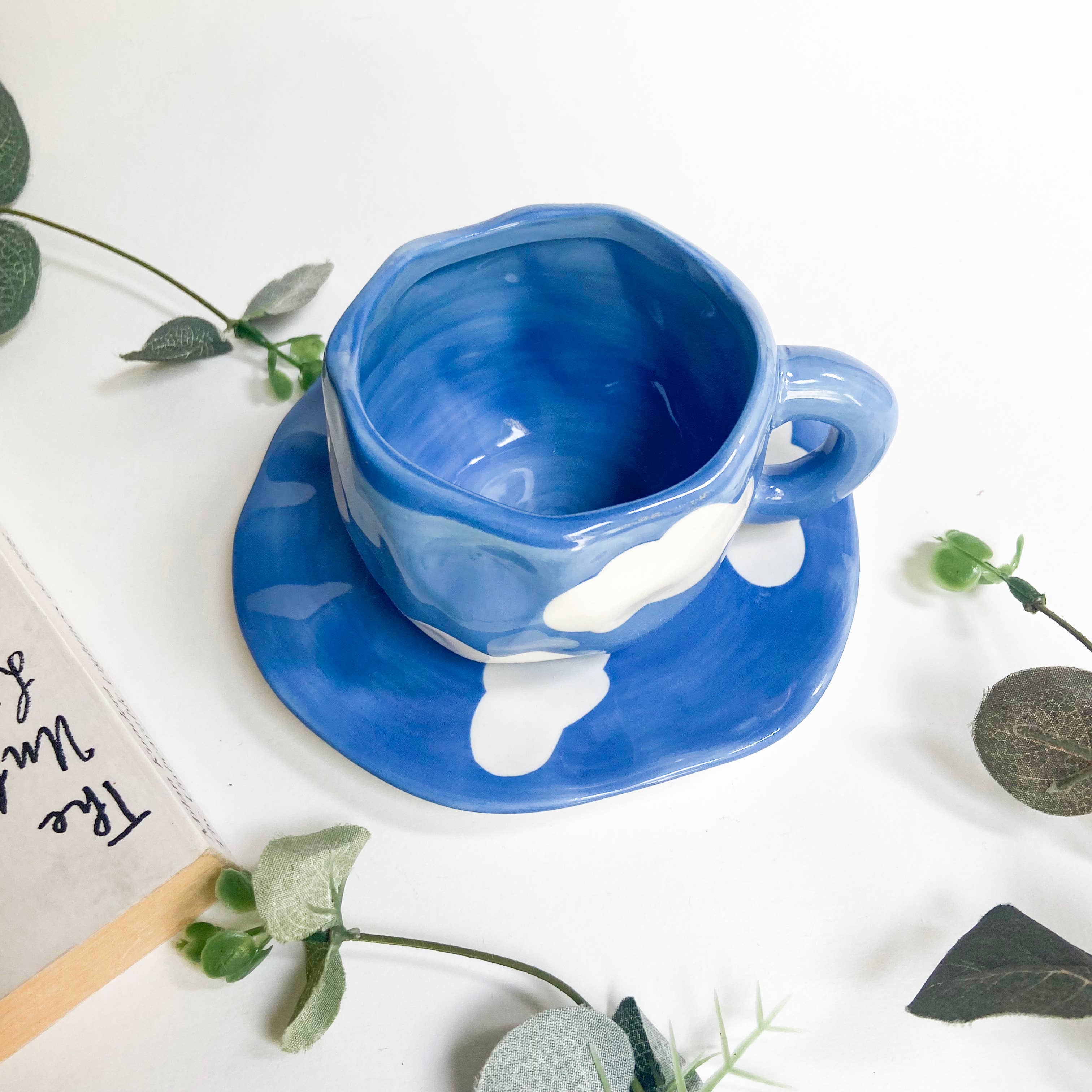 Chow's Stories – wholesale Kaffekoppar – Moln keramisk mugg och tefat set3