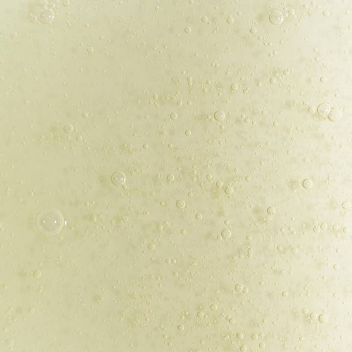 UpCircle Beauty UK - Wholesale Body Wash/Shower Gel - 100% Natural Vegan Soap - Hand + Body Wash with Kiwi Water