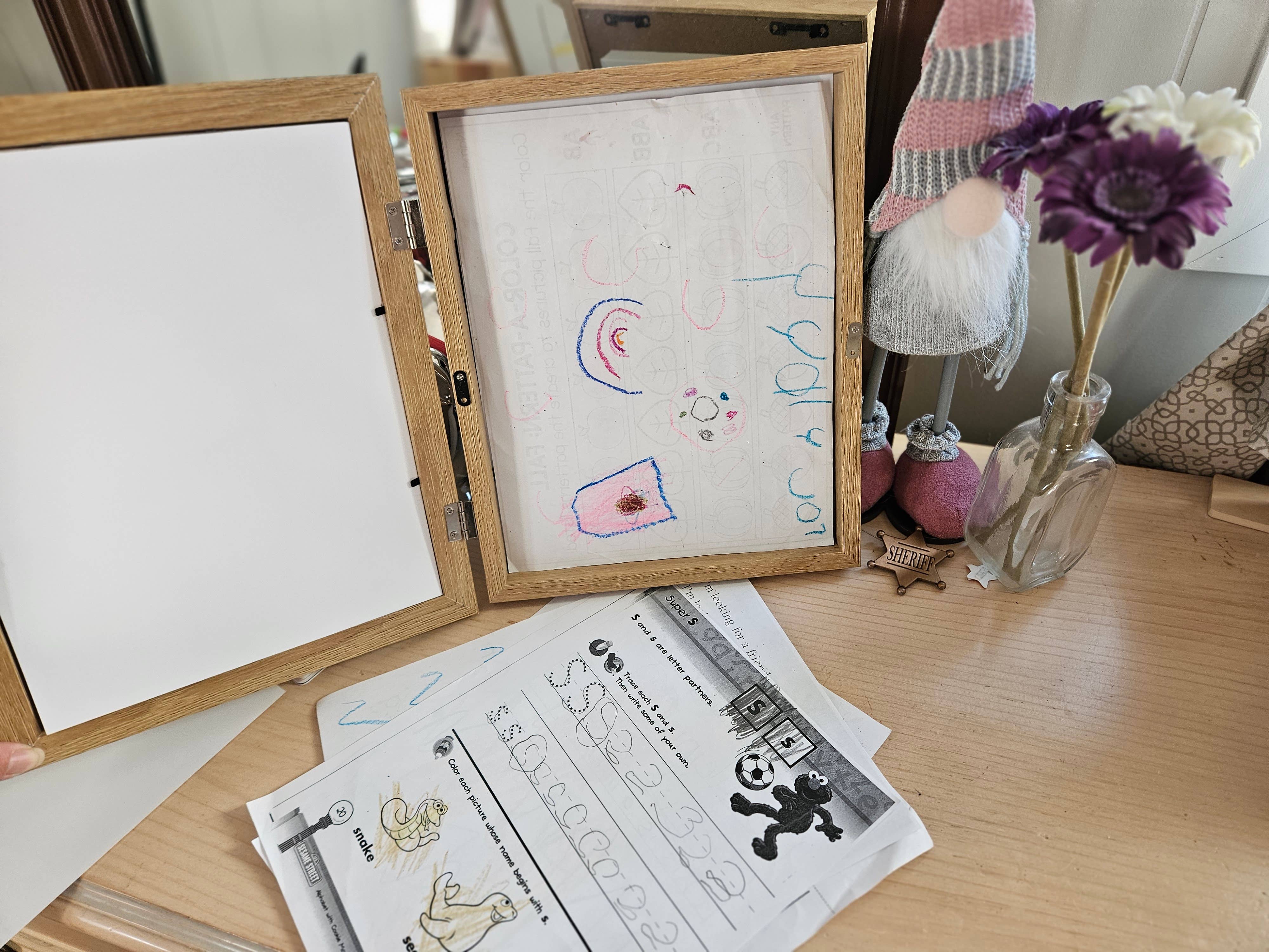 Witty Words - Cards and Wall Art - Wholesale Picture Frame - 4 in 1 Lighthouse Witty Words Display & Storage - Frame Set19