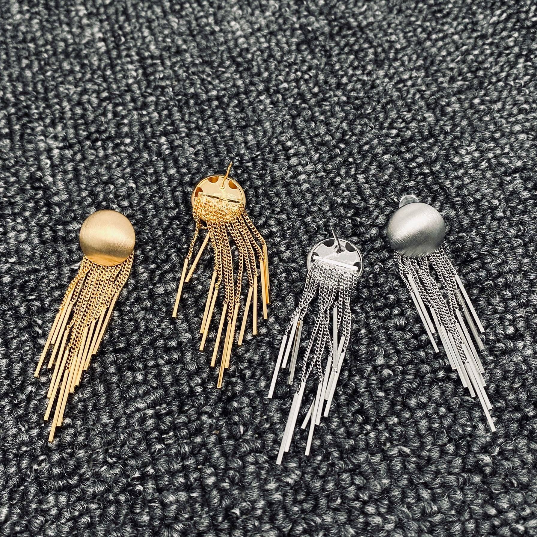 Mio Queena - Wholesale Dangle Earrings - Gold Plated Metal Chain Fringe Matte Post Earrings1