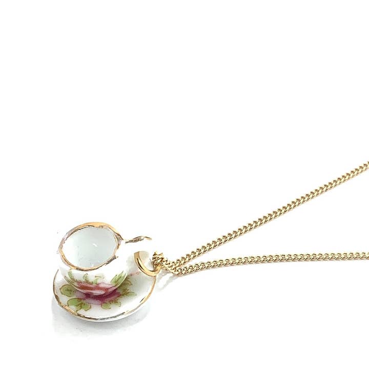 N27001 pour la vente par The Encore Fashion Group