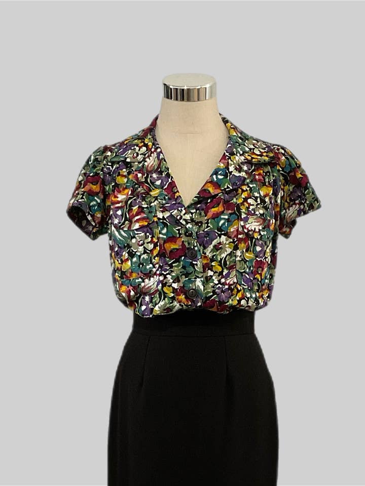 Evita Savanna 1940'er vintage stil bluse for engroshandel hos Retrospec'd Clothing