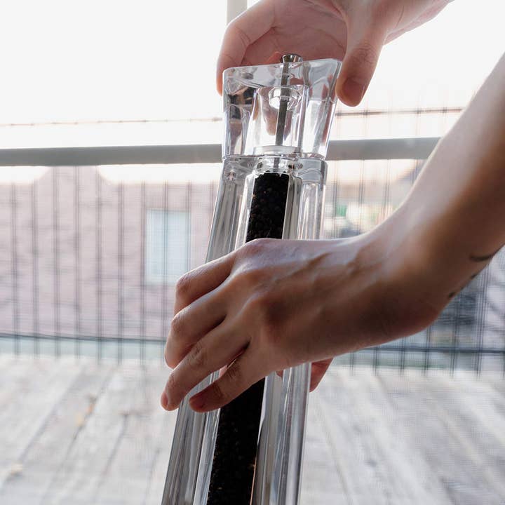 Huang Acrylic - Wholesale Pepper Mill - 12" Large Triangular Pepper Mill/Grinder