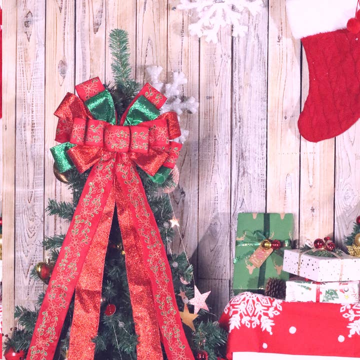 LA Ribbons Wholesale - Wholesale Ribbon - Gift Wrapping - 2 1/2" Wired Ribbon | Red/Green Glitter Printed Floral