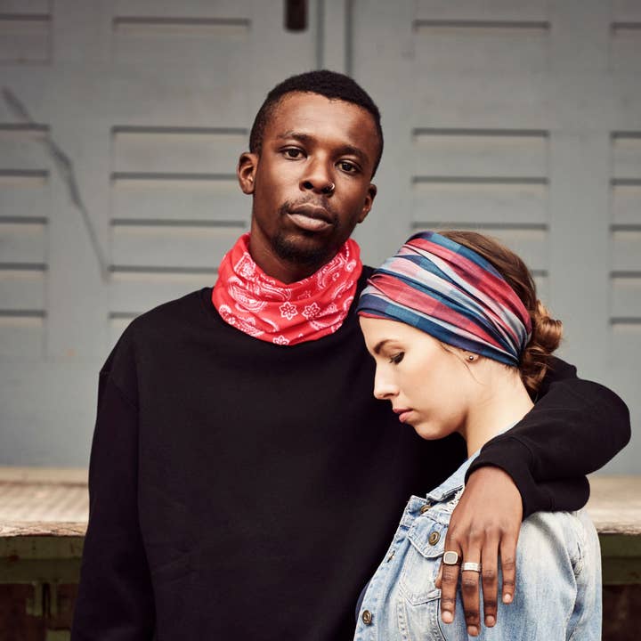 Chillouts GmbH – Großhandel Schlauchtuch/Kapuzenschal – Unisex – Schlauchschal "Full Teddy" (Tube)1