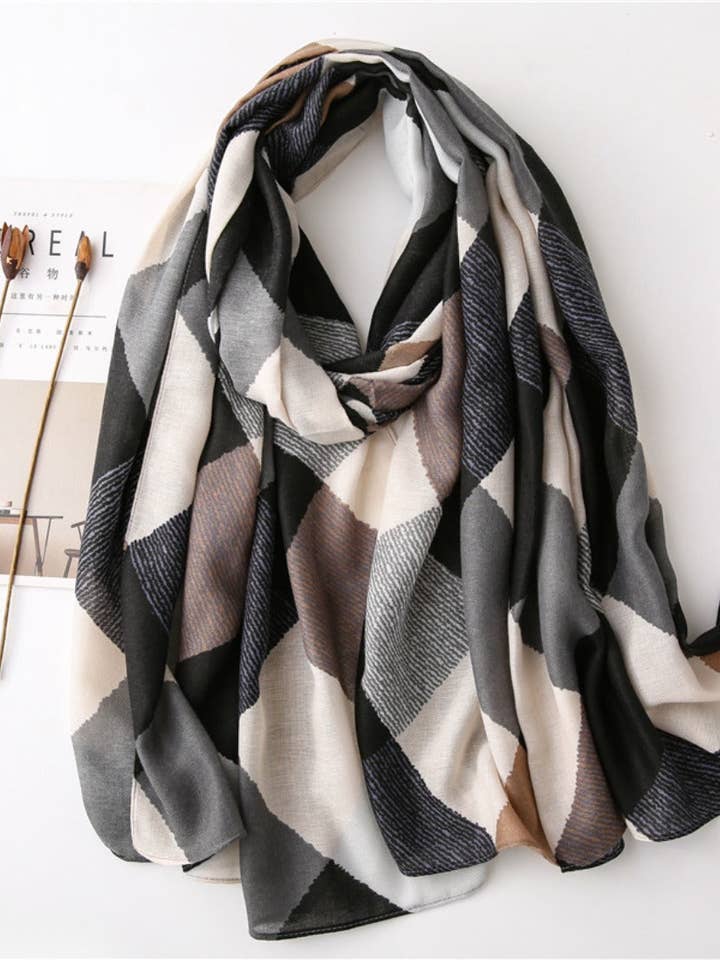 Scarvii - Colorful Diamond Pattern Scarf for wholesale by Funkyrel® Atzbranding Limited