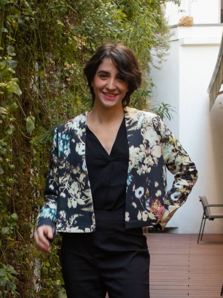 Spencer Kyoto med blomsterprint - på lager for engroshandel hos Habillez Moi